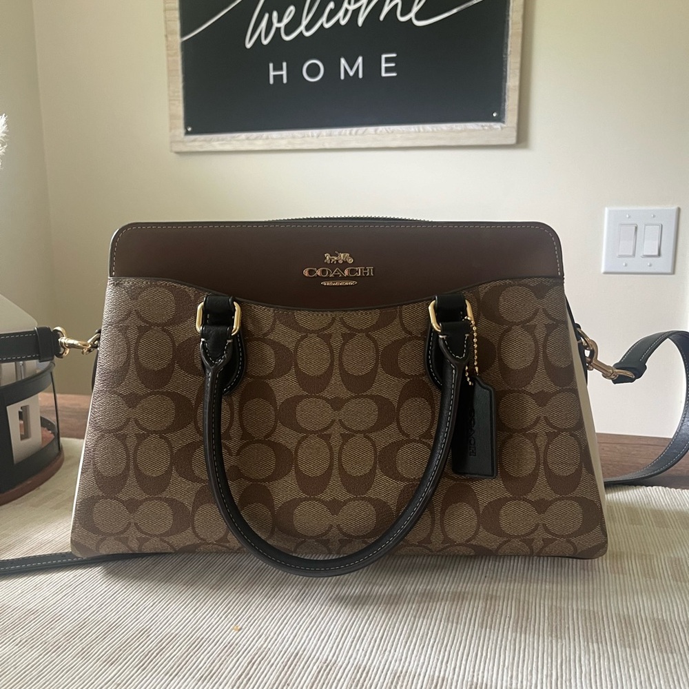 Darcie Carryall Colorblock